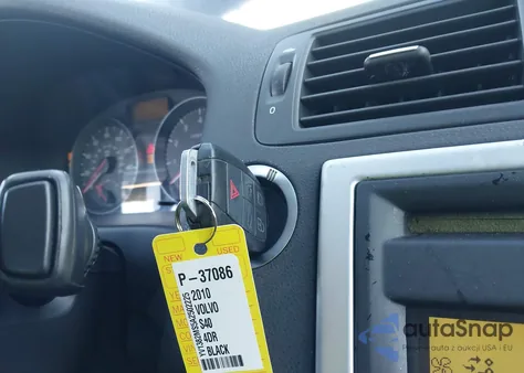 2010 Volvo S40 2.4I from USA, damaged, VIN YV1382MS5A2502225